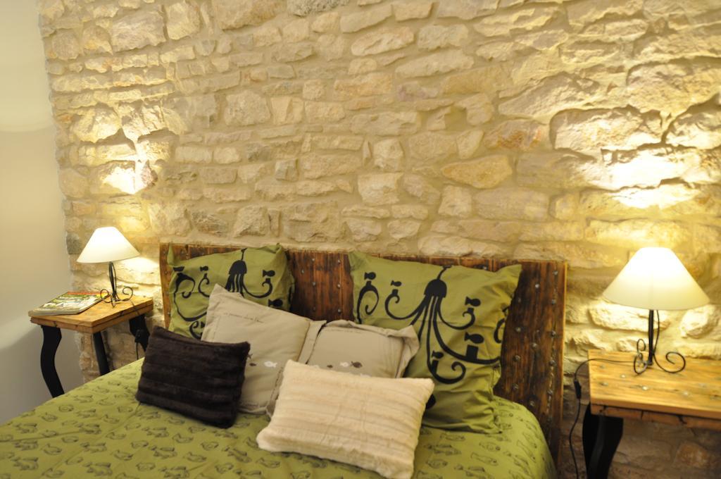 Le Clos De Fernande Corcelles-les-Arts 部屋 写真